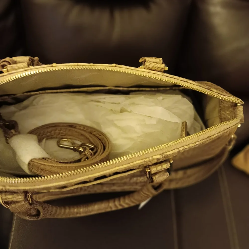 A Beige Brahman Bag - Picture 3 of 5
